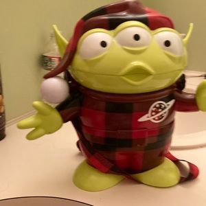 3eyes disney red black green Disney